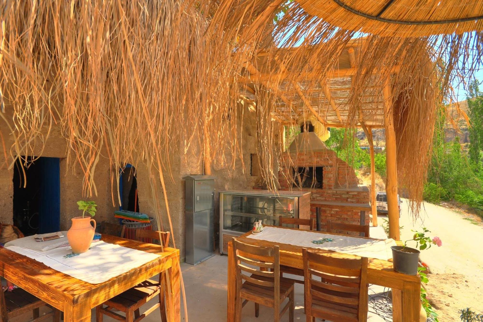 Belisirma Cave Hotel อักซาราย ภายนอก รูปภาพ